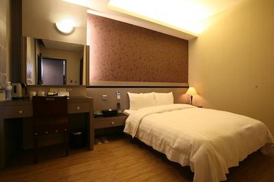 تالمود بوسینز هتل-وو کوان