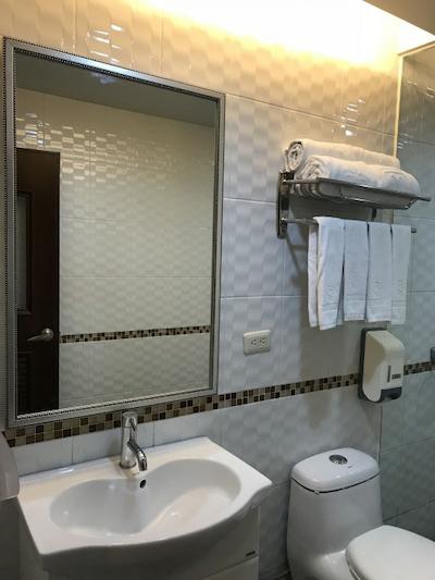 تالمود بوسینز هتل-وو کوان