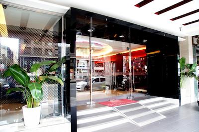 تالمود بوسینز هتل-وو کوان