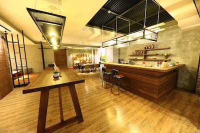 تالمود بوسینز هتل-وو کوان