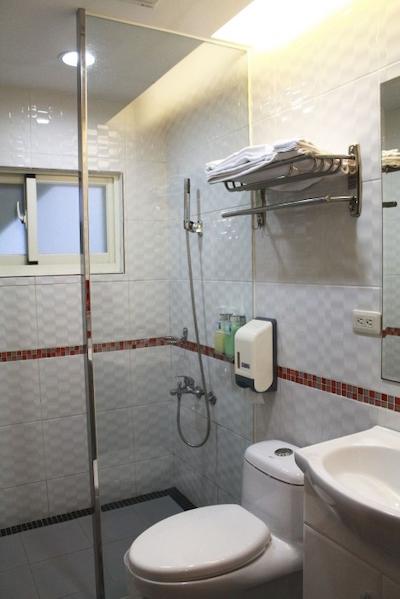 تالمود بوسینز هتل-وو کوان