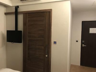 تالمود بوسینز هتل-وو کوان