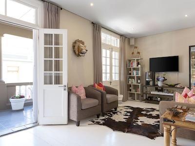 لنگ استریت بوتیک هتل