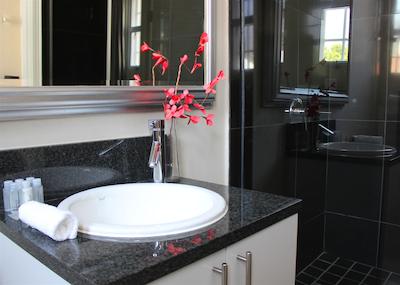 لنگ استریت بوتیک هتل