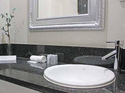 لنگ استریت بوتیک هتل