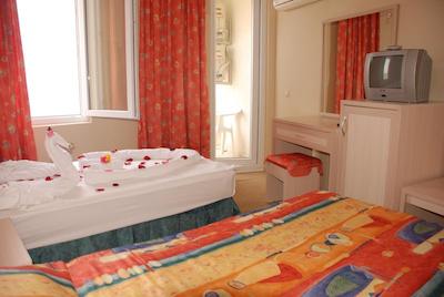 هتل پرا بیچ