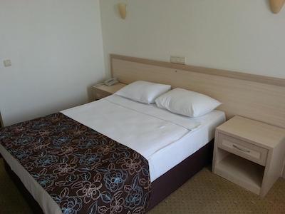 هتل پرا بیچ