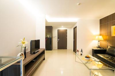 بیاند سوئیت هتل