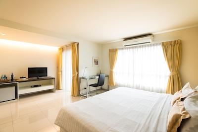 بیاند سوئیت هتل