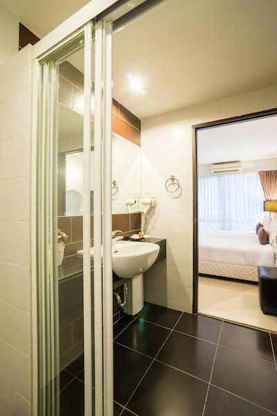 بیاند سوئیت هتل