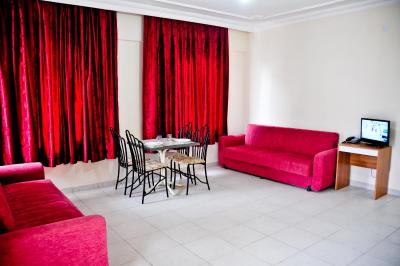 میتز اپ اند هتل