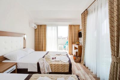 میتز اپ اند هتل