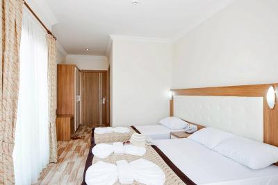 میتز اپ اند هتل