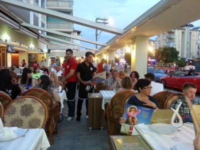 میتز اپ اند هتل