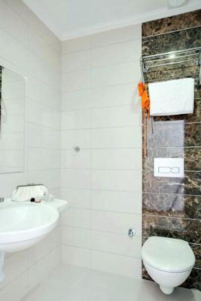 میتز اپ اند هتل