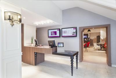 مرکور لیل سنتر گراند پلاس