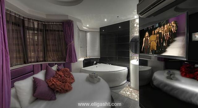 آرنا استار