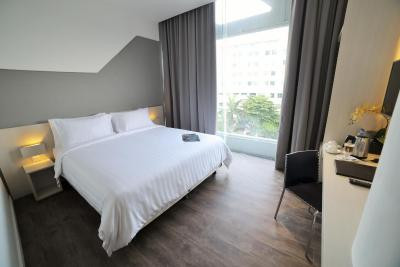 اُزن
