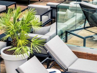 مرکور تولوس ساینت گئورجز