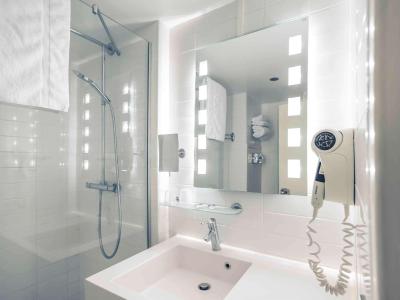 مرکور تولوس ساینت گئورجز