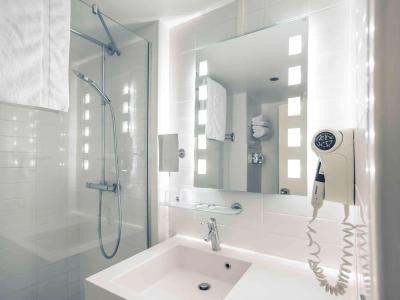 مرکور تولوس ساینت گئورجز
