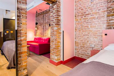 کمفرت هتل کارل جهان