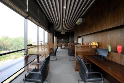 وراندا هتل @ پاکوبوونو