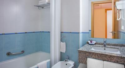 پریماورا پارک هتل اند اپارتمنتز