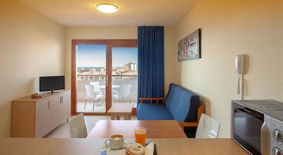 پریماورا پارک هتل اند اپارتمنتز