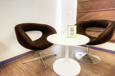 گولد سوک هتل