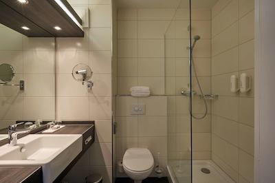 ه- هتل کلن هورد