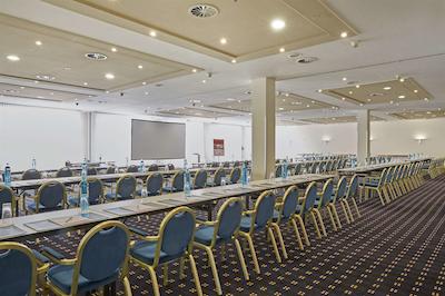 ه- هتل کلن هورد