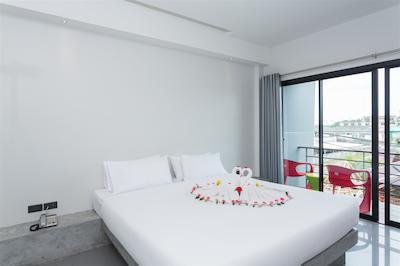 ریورسید هتل