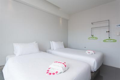 ریورسید هتل