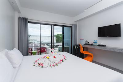 ریورسید هتل