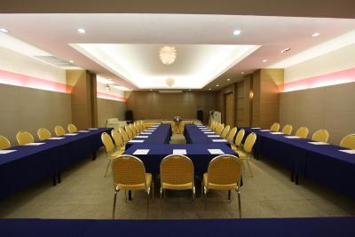 بایوک سوئیت هتل