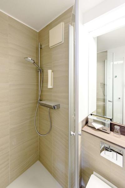 درینت هتل آلزی ورمز