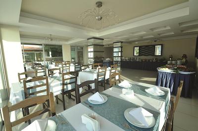 ساننی هیل آلیا هتل