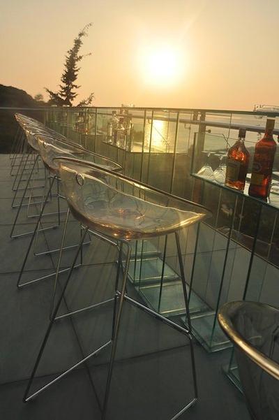 ساننی هیل آلیا هتل