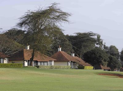 ویندسُر گولف هتل اند کونتری کلوب