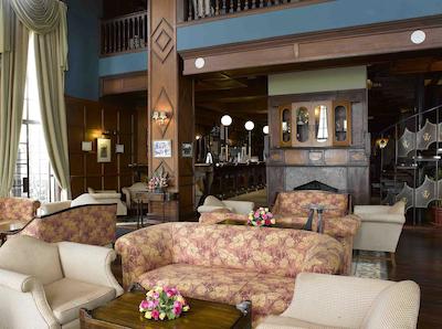 ویندسُر گولف هتل اند کونتری کلوب