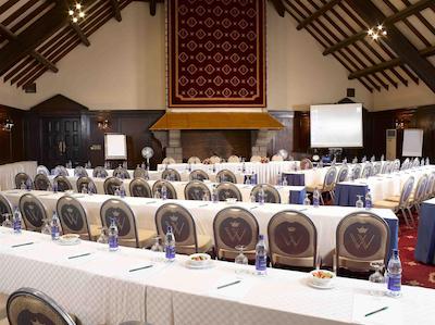 ویندسُر گولف هتل اند کونتری کلوب