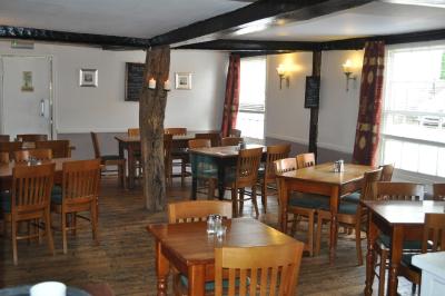 د کویینز هید این