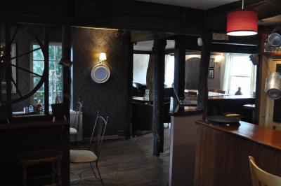 د کویینز هید این