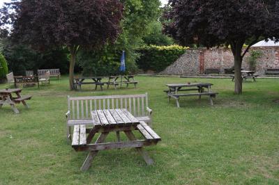 د کویینز هید این