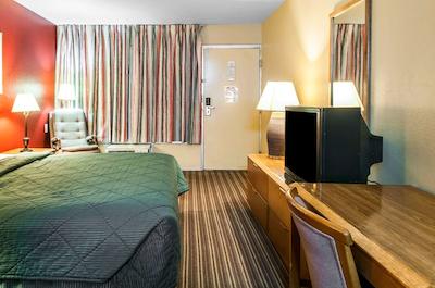 سوبوربان اکستندد است هتل ایست