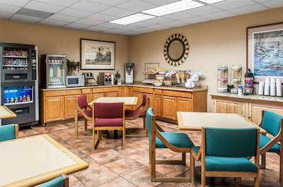 سوبوربان اکستندد است هتل ایست