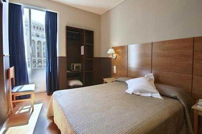 هستال ونشیا