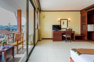 بسا باومان ویل هتل