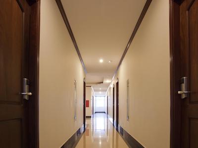 لاو گولدن هتل